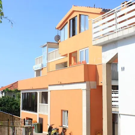 Apartments With A Parking Space Orebic, Peljesac - 10088 *