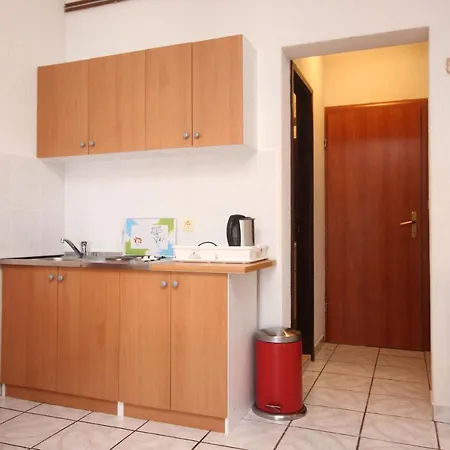 Apartment Apartments With A Parking Space Orebic, Peljesac - 10088 *