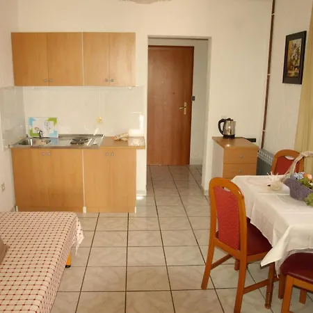 Apartments With A Parking Space Orebic, Peljesac - 10088 Apartment Orebic
